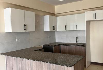 Serviced 1 Bed Apartment with Gym in Kilimani - 3