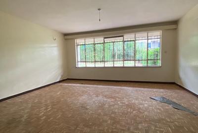 5 Bed Townhouse with En Suite at Kilimani - 4