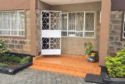 4 Bed House with En Suite at Argwings Kodhek - 2