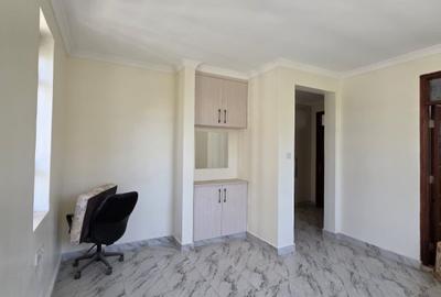 6 Bed House with En Suite in Gikambura - 3