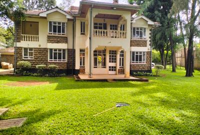5 Bed Townhouse with En Suite in Lavington