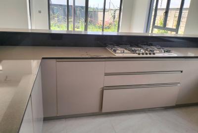 4 Bed Townhouse with En Suite in Kiambu Road