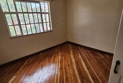 3 Bed Apartment with En Suite at Lavington