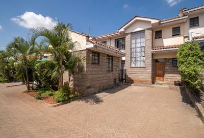 3 Bed Townhouse with En Suite at Sabaki