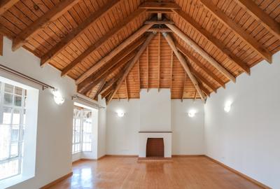 5 Bed Townhouse in Kileleshwa - 3