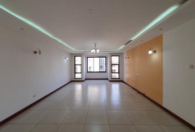 3 Bed Apartment with En Suite in Parklands - 3