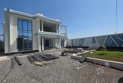 4 Bed Townhouse with En Suite in Ongata Rongai