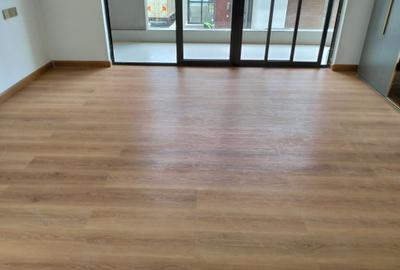 5 Bed Townhouse with En Suite in Lavington - 2