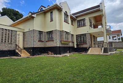 6 Bed Townhouse with En Suite in Runda