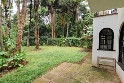 4 Bed Townhouse with En Suite at Riverside Drive - 3