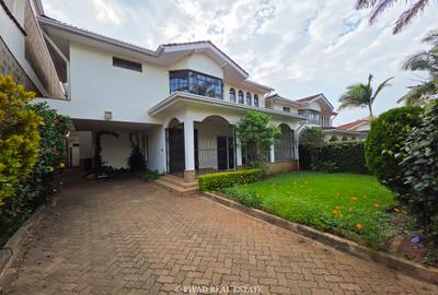 5 Bed Townhouse with Staff Quarters in Westlands Area