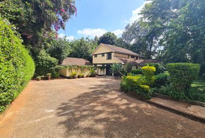 5 Bed House with En Suite at Nyari