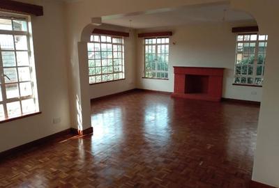 4 Bed Townhouse with En Suite in Kiambu Road - 4