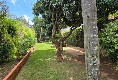 4 Bed Townhouse with En Suite at Ndemi Road - 3