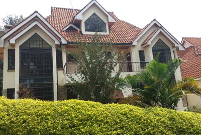 5 Bed Townhouse with En Suite at Riverside Drive