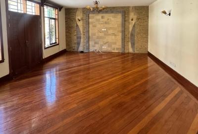 5 Bed Townhouse with En Suite at Gitanga Road - 2