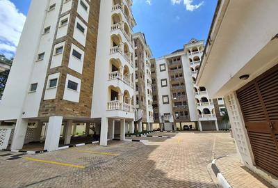 3 Bed Apartment with En Suite in Nyali Area