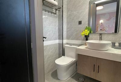4 Bed Apartment with En Suite in Lavington