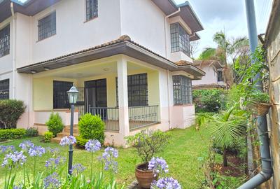 5 Bed Townhouse with En Suite at Lavington Green - 2