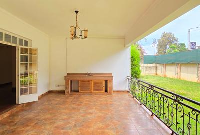 5 Bed Townhouse with En Suite at Apple Cross
