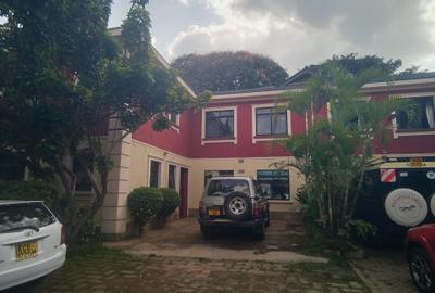 4 Bed Townhouse with En Suite at Lavington