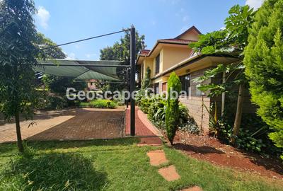 4 Bed House with En Suite in Runda