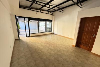 325 ft² Commercial Property with Backup Generator at 1St Parklands - 2