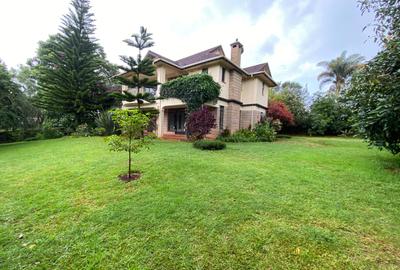 4 Bed House with En Suite in Runda - 2