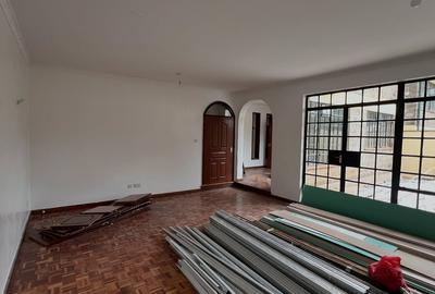 4 Bed Townhouse with En Suite at James Gichuru - 4