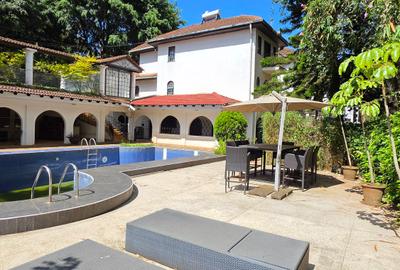 4 Bed Townhouse with En Suite at Lavington Green - 4