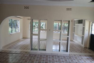 3 Bed House at Safari Park - 4