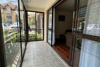 2 Bed Apartment with En Suite in Lavington