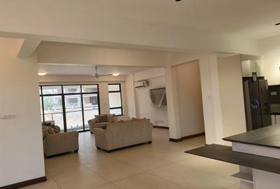 4 Bed Apartment with En Suite at Mount Kenya Road