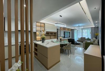 Serviced 3 Bed Apartment with En Suite in Riara Road