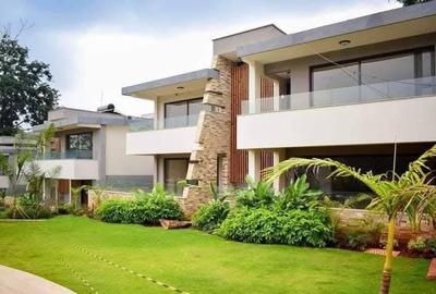 5 Bed House with Swimming Pool in Lower Kabete