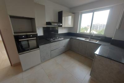 4 Bed Apartment with En Suite at General Mathenge