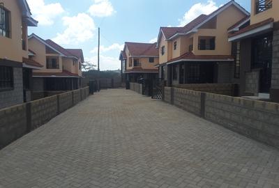 4 Bed House with En Suite in Gikambura - 4