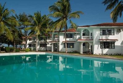 10 Bed Villa with En Suite in Diani