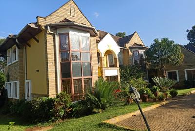 5 Bed Townhouse with En Suite at Runda - 3