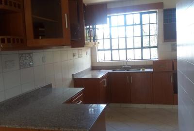 2 Bed Apartment with En Suite at Rhapta Road - 4