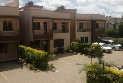 4 Bed Townhouse with En Suite in Syokimau