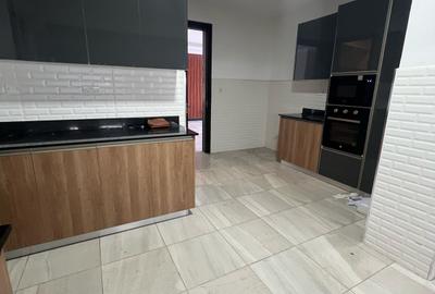 3 Bed Apartment with En Suite in Kileleshwa