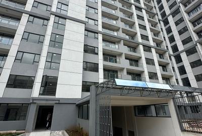 1 Bed Apartment with En Suite in Lavington - 4