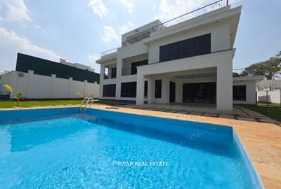5 Bed House with Swimming Pool in Loresho