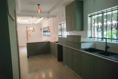 4 Bed House with En Suite in Muthaiga - 4