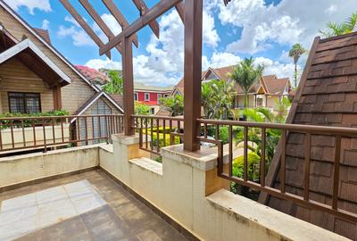 4 Bed Townhouse with En Suite at Lavington Green - 4