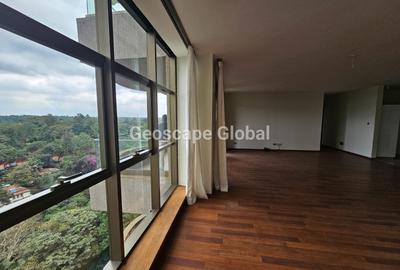 3 Bed Apartment with En Suite in Muthaiga