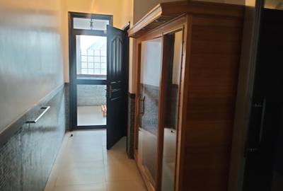 5 Bed Townhouse with En Suite in Lavington