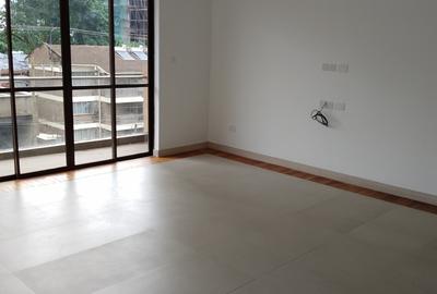 3 Bed Apartment with En Suite at Parklands - 3
