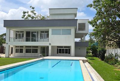 5 Bed House with En Suite at Runda Road - 4